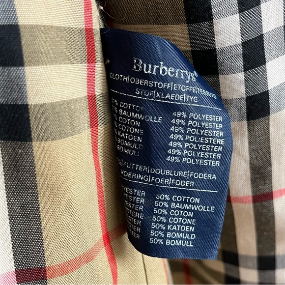 BURBERRY VINTAGE CLASSIC NOVA CHECK LINED TRENCH COAT - Picture 9 of 16